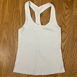 Lululemon racerback nulu tank top in white size- 0